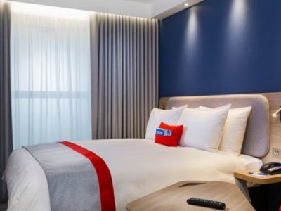 Holiday Inn Express Гибралтар Экстерьер фото