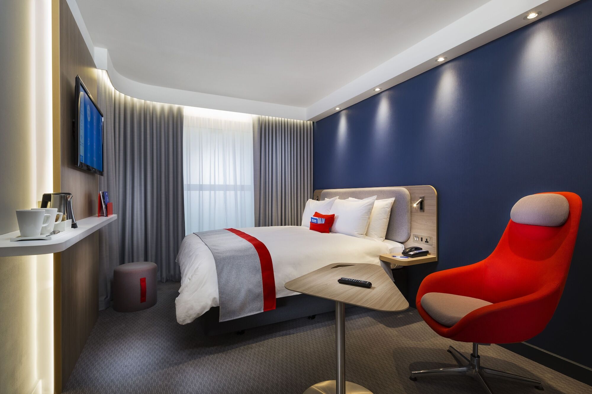 Holiday Inn Express Гибралтар Экстерьер фото